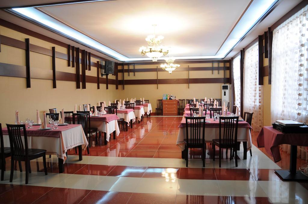 Hotel Asia Самарканд Екстериор снимка