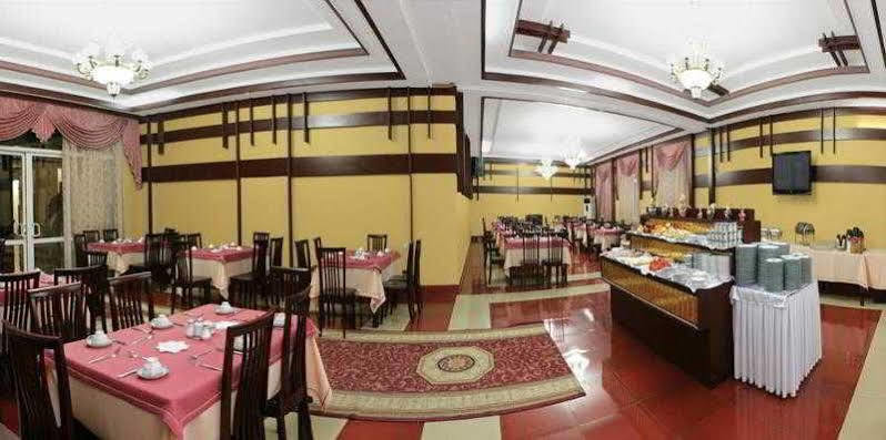 Hotel Asia Самарканд Екстериор снимка