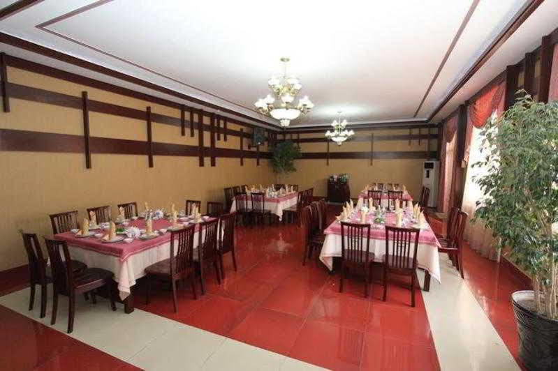 Hotel Asia Самарканд Екстериор снимка